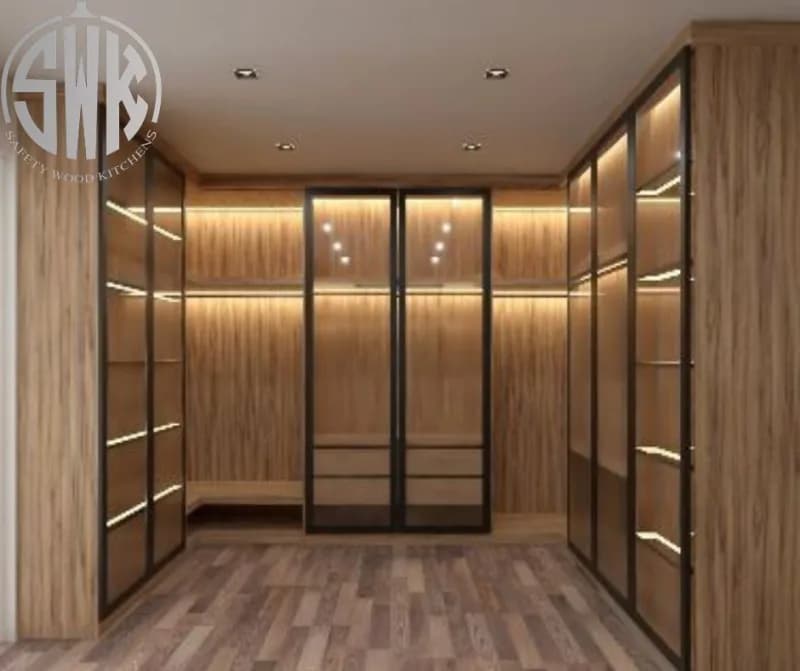 دريسنج روم عملي بمرآة وإضاءة LED | SafetyWood للمطابخ والدريسنج روم 📞 - في مدينة نصر